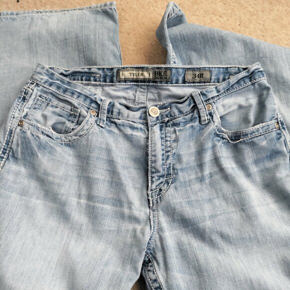 BKE Tyler 34R Mens Straight Jeans Stretch Denim 36x31 Distressed Blue Pants GUC - Picture 5 of 11